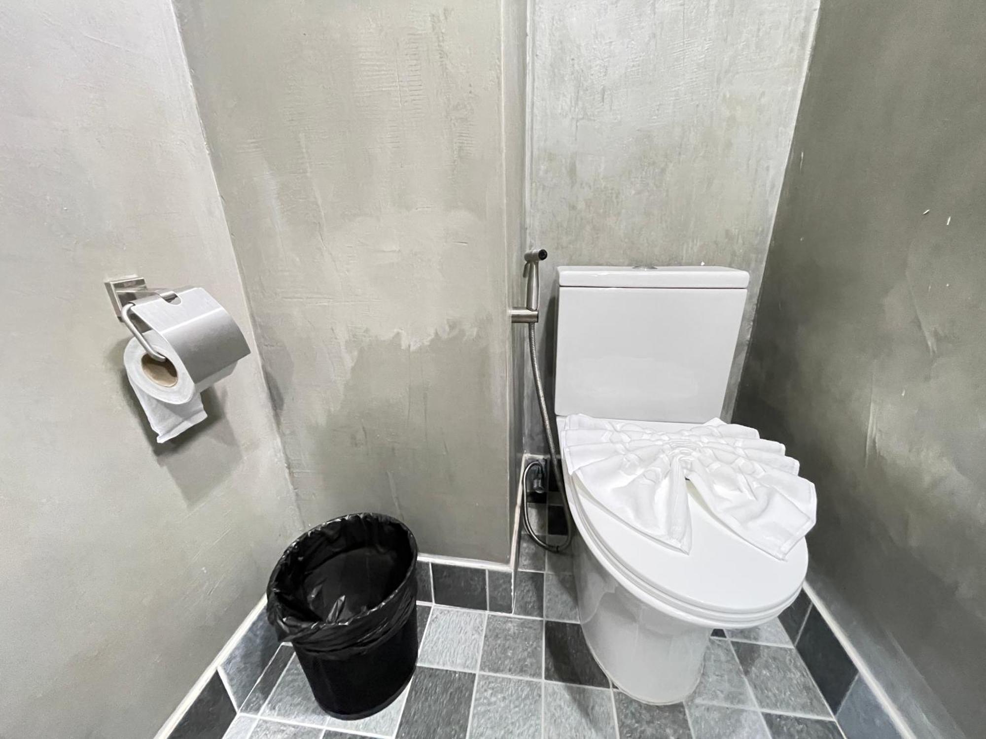 Phuket Plan B House Privatunterkunft