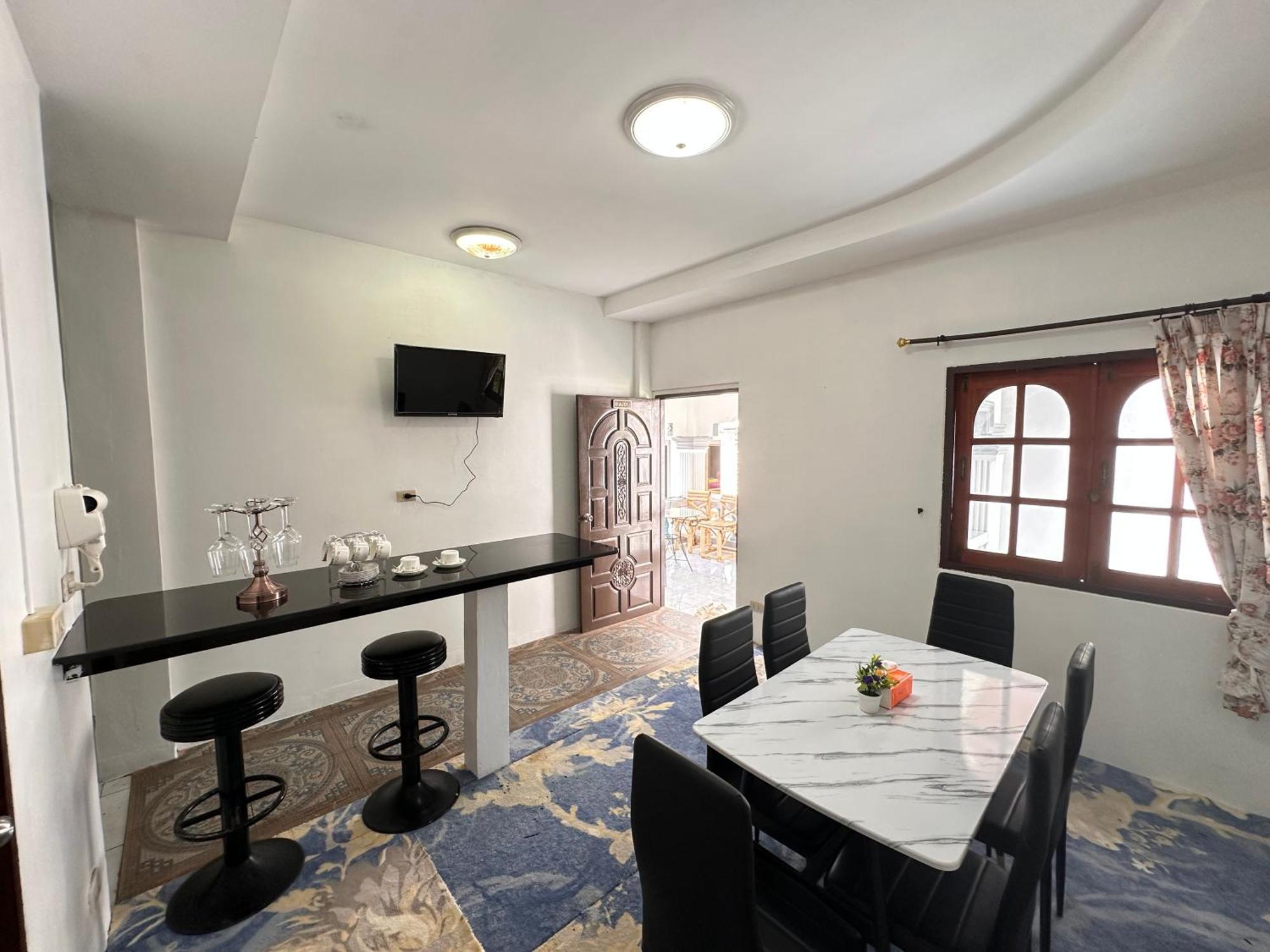 Privatunterkunft Phuket Plan B House