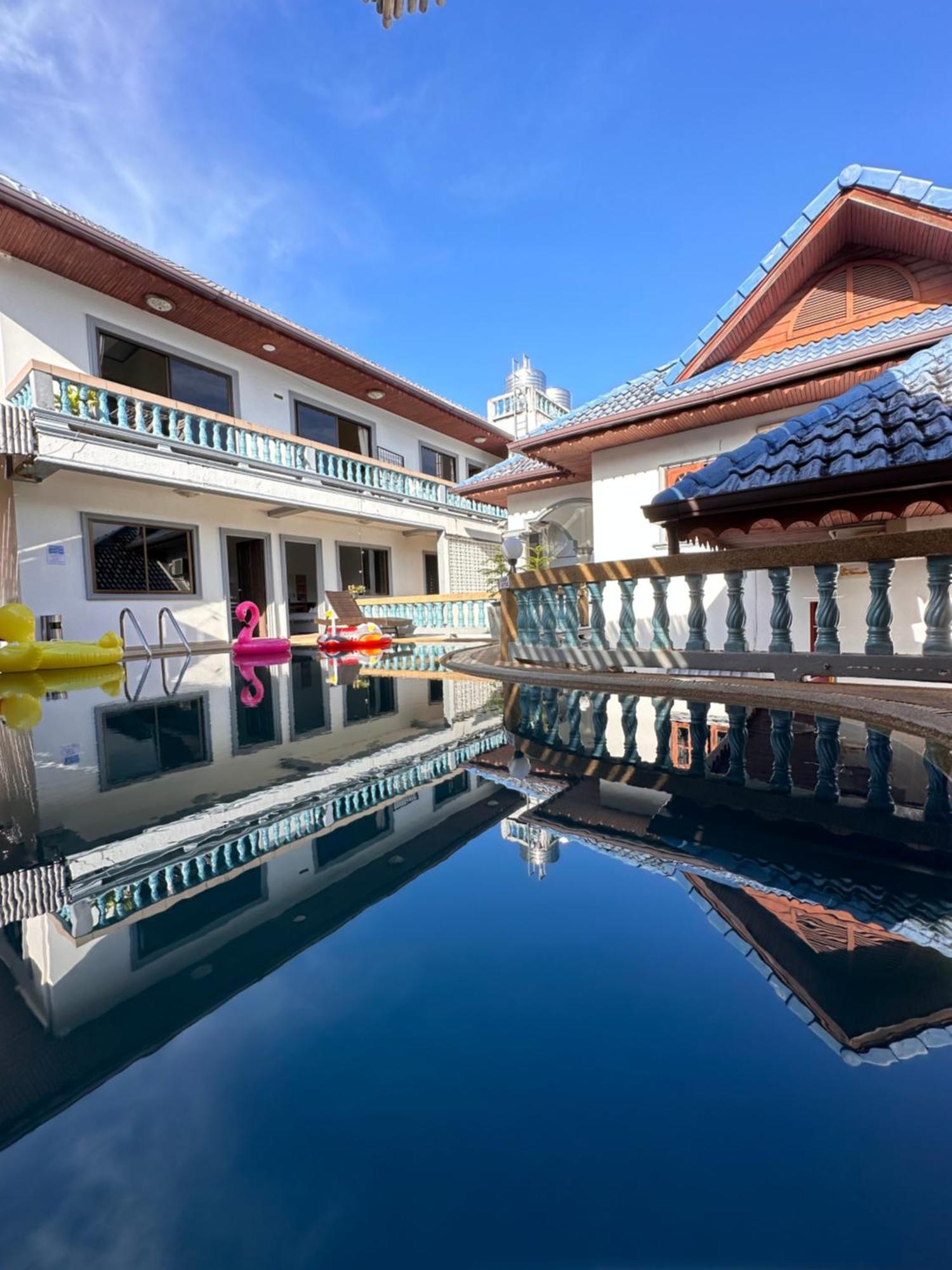 Phuket Plan B House Patong